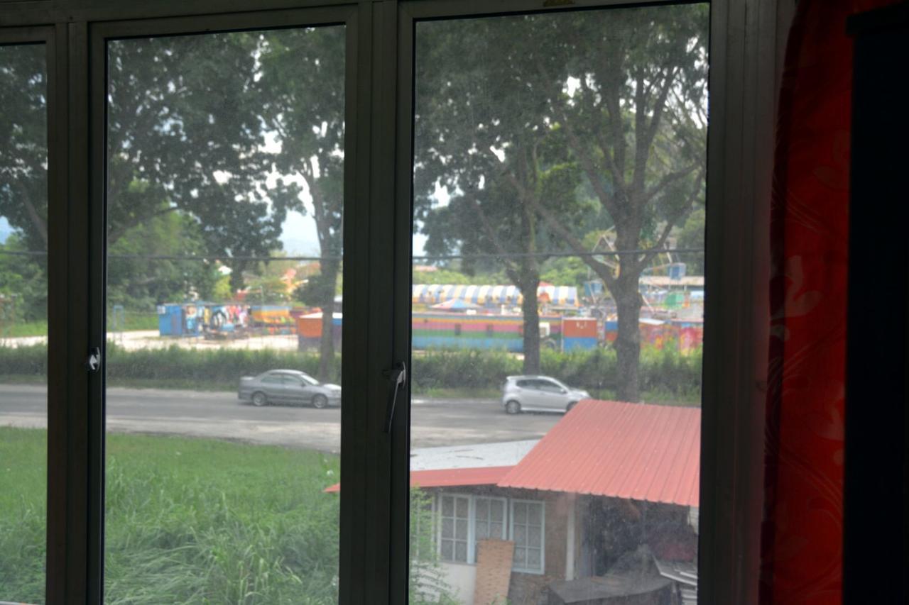 Hotel Bajet Pulai อิโปห์ ภายนอก รูปภาพ